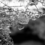 Dólar fecha em queda, e Bolsa sobe com dados dos EUA e falas de Galípolo