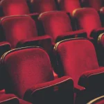 Atriz de American Pie diz ter sido drogada em hotel de Chicago