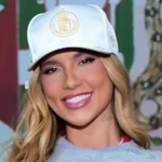 ‘Wicked’ revê alegoria política de ‘O Mágico de Oz’, mas poderia se resolver num só filme