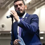 Sou gay, diz Whindersson Nunes, que afirma ter repensado sua sexualidade