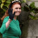 Stefani e Babos vencem russas e se aproximam da semi do WTA Finals