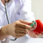 Miss Jamaica será repatriada após sofrer acidente grave no Miss Universo