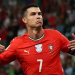 Príncipe André teria requisitado 40 prostitutas em viagem oficial