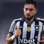 Senado prepara nova lei sobre impeachment de ministro do STF para rebater decisão de Gilmar