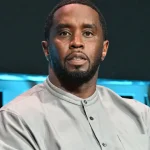 Goiás e Athletico-PR fazem duelo direto por acesso na Série B em dia de briga de opostos