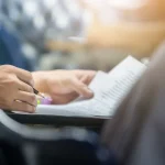 Aposentados que ainda trabalham querem reforçar renda e manter rotina, em prática crescente