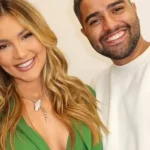 Stefani e Babos vencem russas e se aproximam da semi do WTA Finals