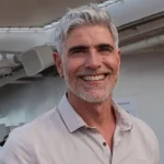 Torcedores se revoltam após Messi deixar gramado em 20 minutos em turnê