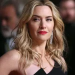 Elon Musk sugere retirar ‘sustentável’ da missão da Tesla em guinada de discurso