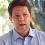 Como tratar uma queimadura de água-viva em crianças?