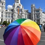 Bolsonaro passa por cirurgia de hérnia; Michelle diz que procedimento acabou e que ele passa bem