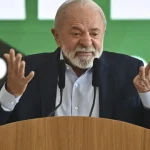 Viih Tube promete ‘follow’ em troca de voto para o pai, mas segue só 17 fãs