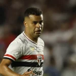 Família expulsa de voo da Air France detalha confusão com tripulação