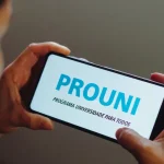 Audi RS 5 estreia sistema híbrido com controle inteligente de torque