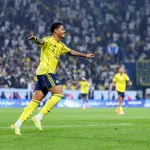 Caminhão desgovernado atinge oito veículos em avenida de SC