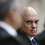 Pela sua segurança, nunca guarde produtos de limpeza debaixo da pia