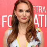 Gretchen aparece sem prótese capilar e anuncia doação de lace