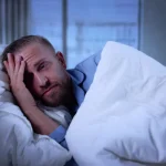 Apple paga fortunas para evitar que rivais “roubem” funcionários