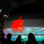 Moraes marca para 14 de abril interrogatório de Eduardo Bolsonaro