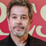 Mbappé vira destaque com festa animada após vitória da França; veja