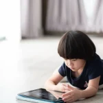 Ivete Sangalo brinca com ‘cara de titânio’ e retoma treinos após cirurgia