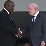 Ações de companhias aéreas caem e preço das passagens dispara com intensificação da guerra no Irã