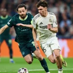 Neusa Borges assina contrato vitalício com a Globo