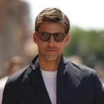 Mulher que atirou contra casa de Rihanna tem fiança fixada em R$ 53 milhões