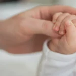 Karina Lucco abre o coração sobre alopecia e mostra evolução do cabelo