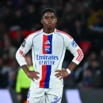 Operação no Vidigal impede 200 pessoas de descer do morro Dois Irmãos, no Rio