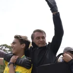 Vídeo do momento em que Artemis II supera recorde com mais de 55 anos