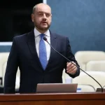 Corinthians tenta retomar força em Itaquera contra o Santa Fé após exageros no Dérbi