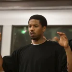 Leilão da Receita tem iPhone 17 por R$ 4.600 e guitarra Fender por R$ 500