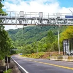 Japão testa robôs humanoides para transportar bagagens em aeroporto