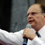 Bolsonaro presta depoimento de 5 minutos à polícia sobre arma apreendida