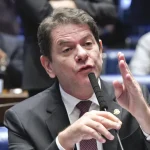 Dólar tem forte queda e Bolsa avança com inflação dos EUA abaixo das expectativas