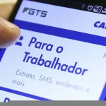 PF: Flávio Bolsonaro esclarece por escrito ataques à Lula