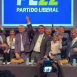 Tarcísio de Freitas diz que não colocaria o boné de Donald Trump novamente