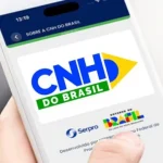 Alta umidade do ar embaça vidros de carros e casas em São Paulo