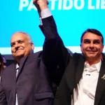 Bebê de 50 dias é internada com múltiplas fraturas; pais são presos